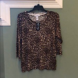 Lightweight Cheetah print sweater, size 1X